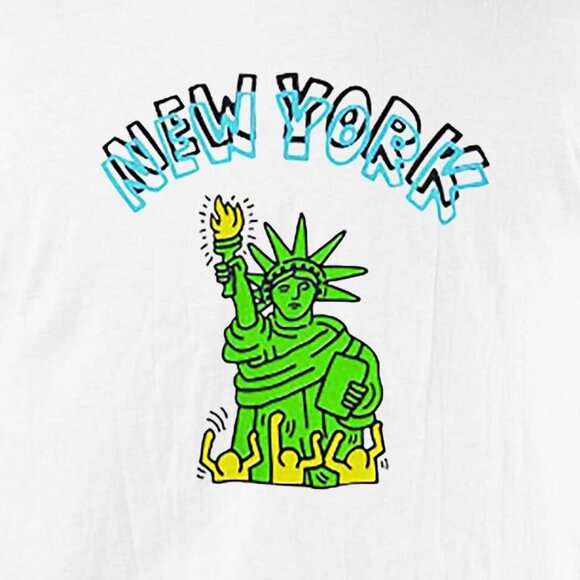 New York Statue Of Liberty Retro Vintage City Graphic Tourist Gift T-Shirt 73 - Picture 2 of 5